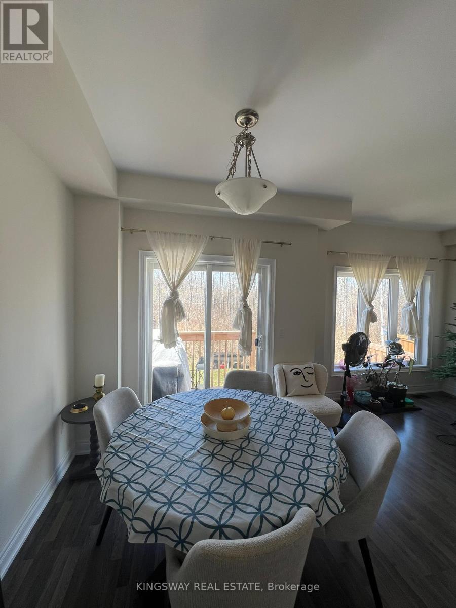 255 Atkinson Street Property Photo 11