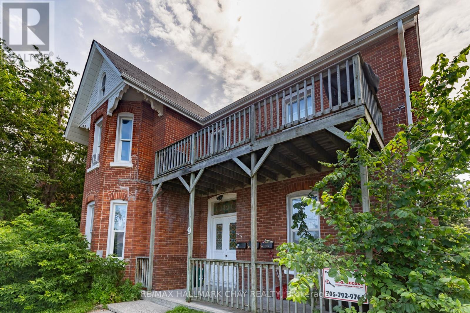 9 PENETANG STREET Property Photo 1