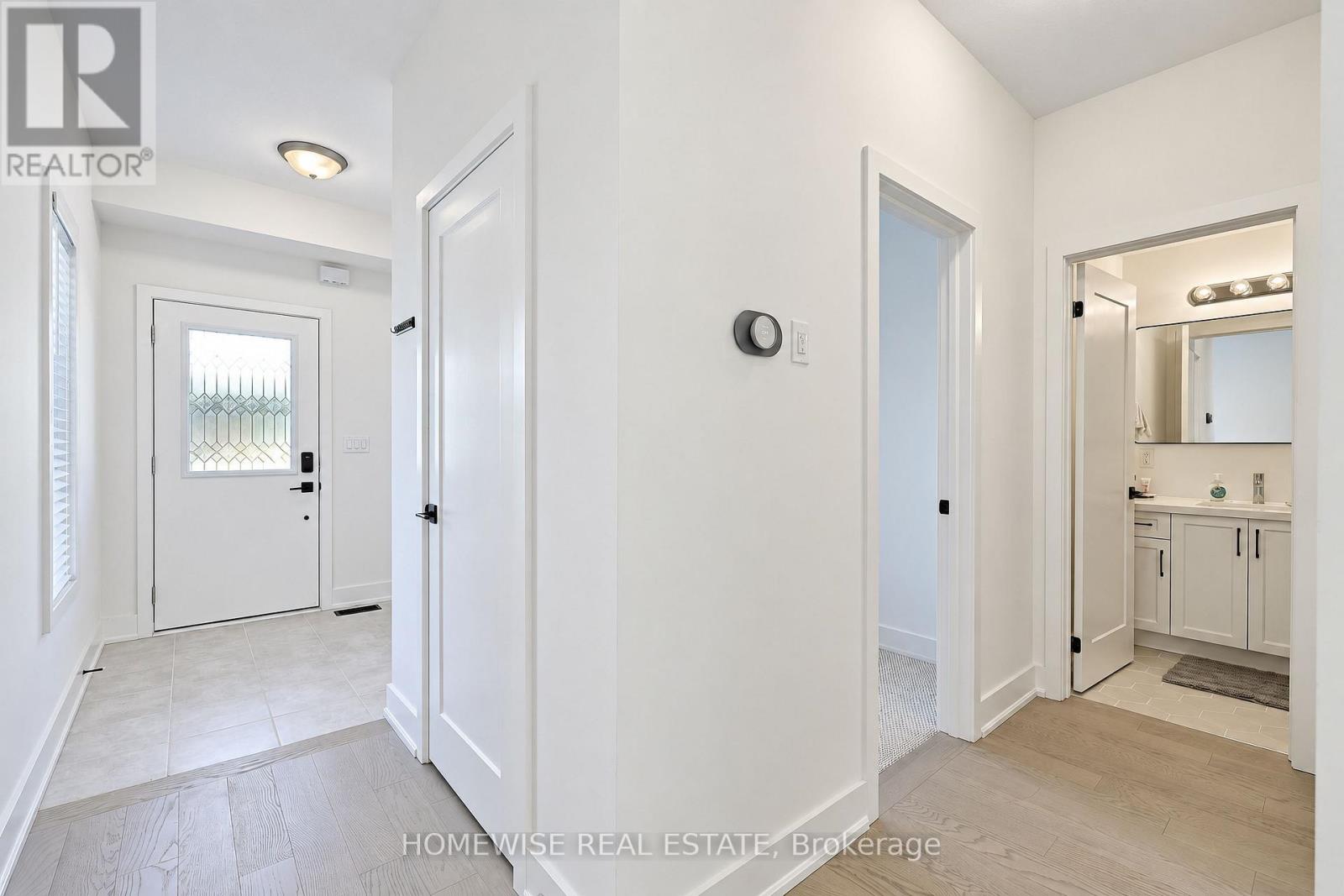 33 Ruby Crescent Property Photo 6