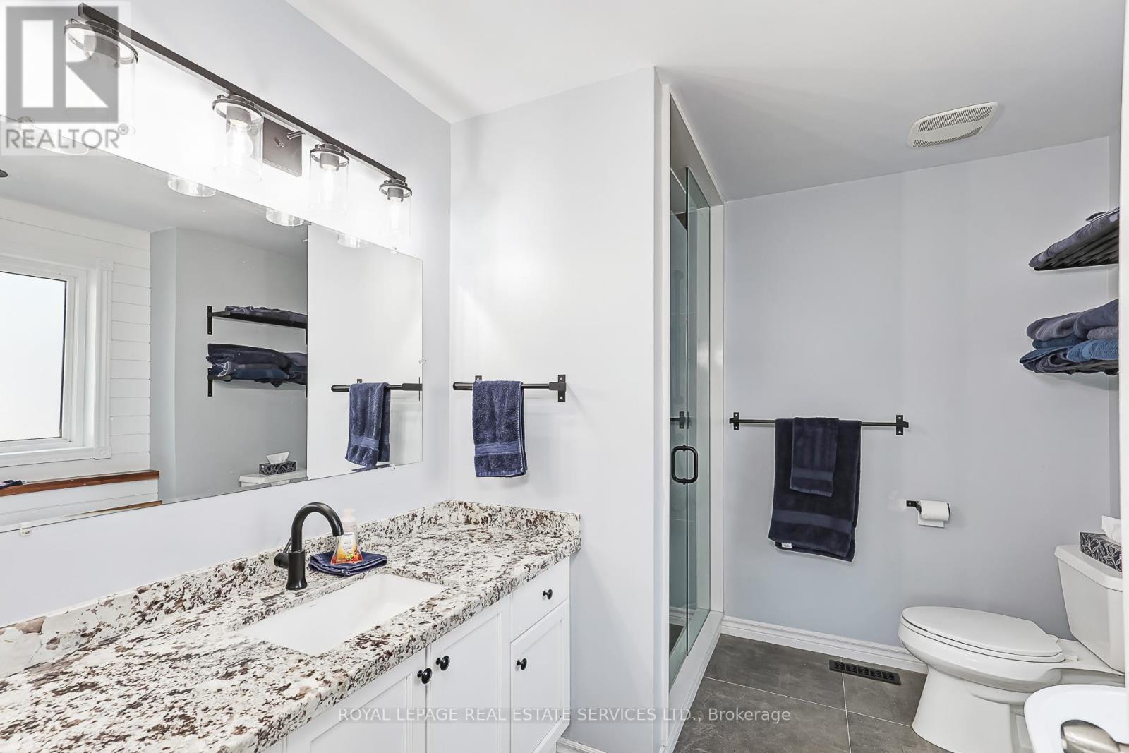 2 Alexandra Lane Property Photo 9
