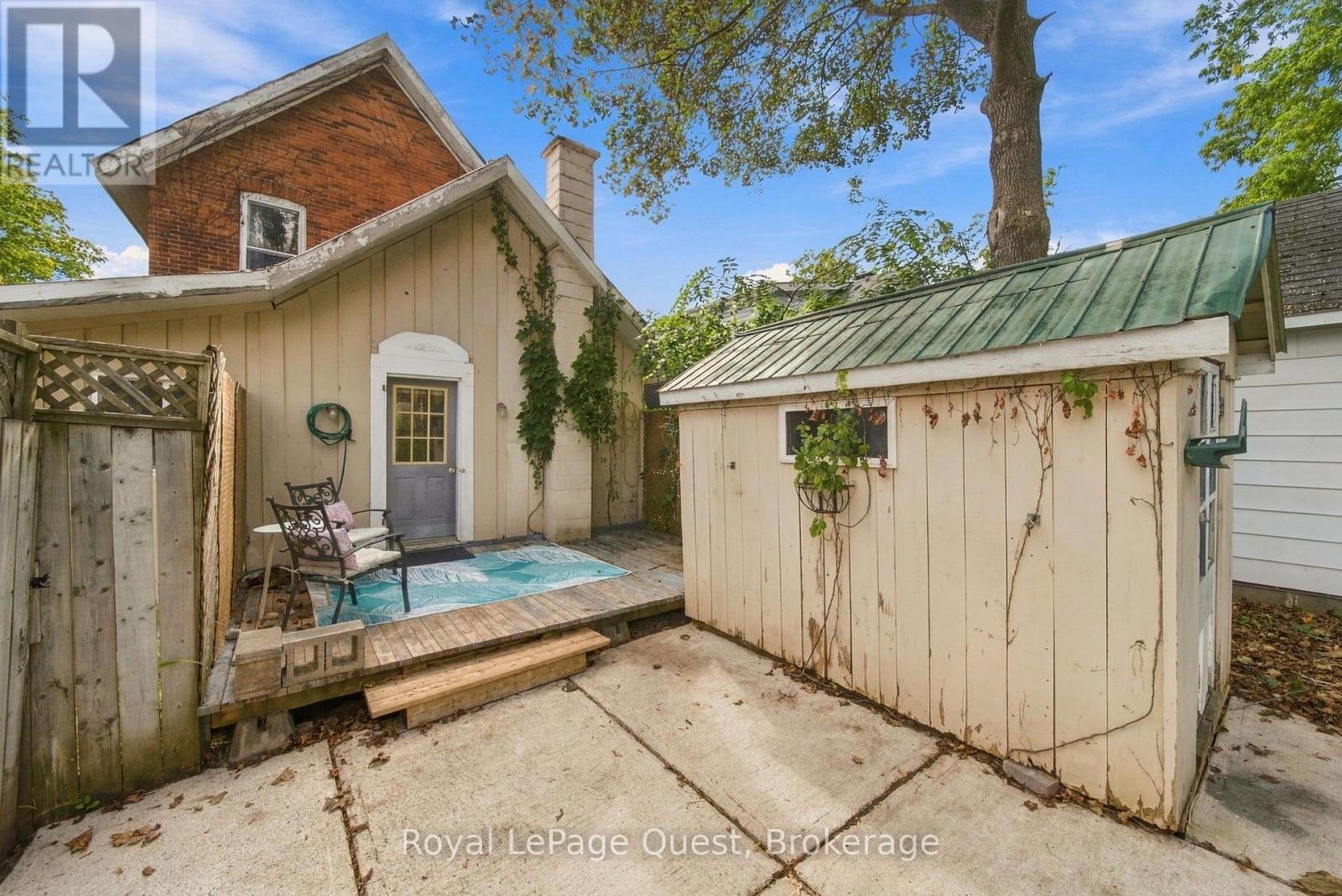 148 Coldwater Road W Property Photo 25
