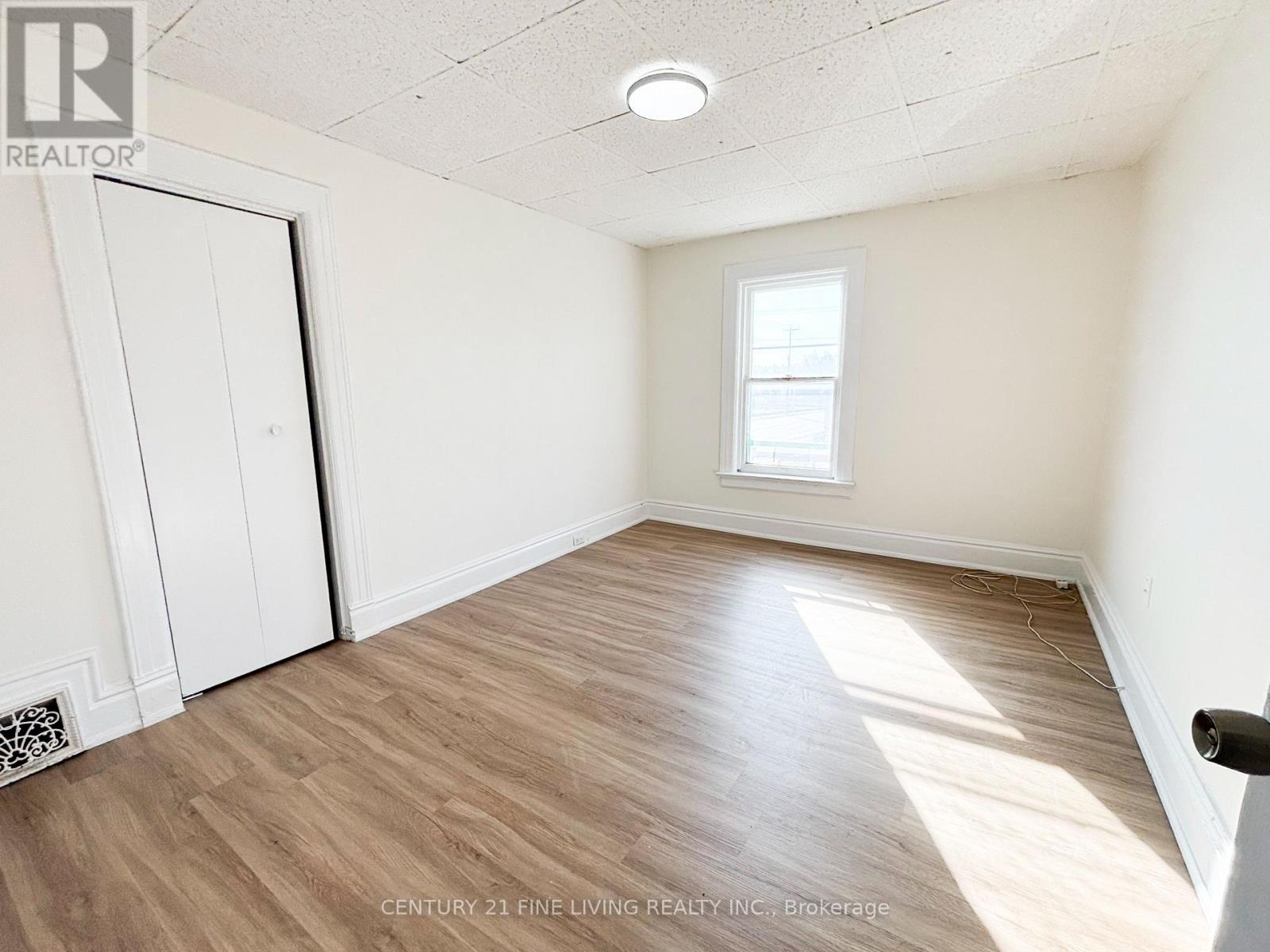 2 - 146 Bradford Street Property Photo 6