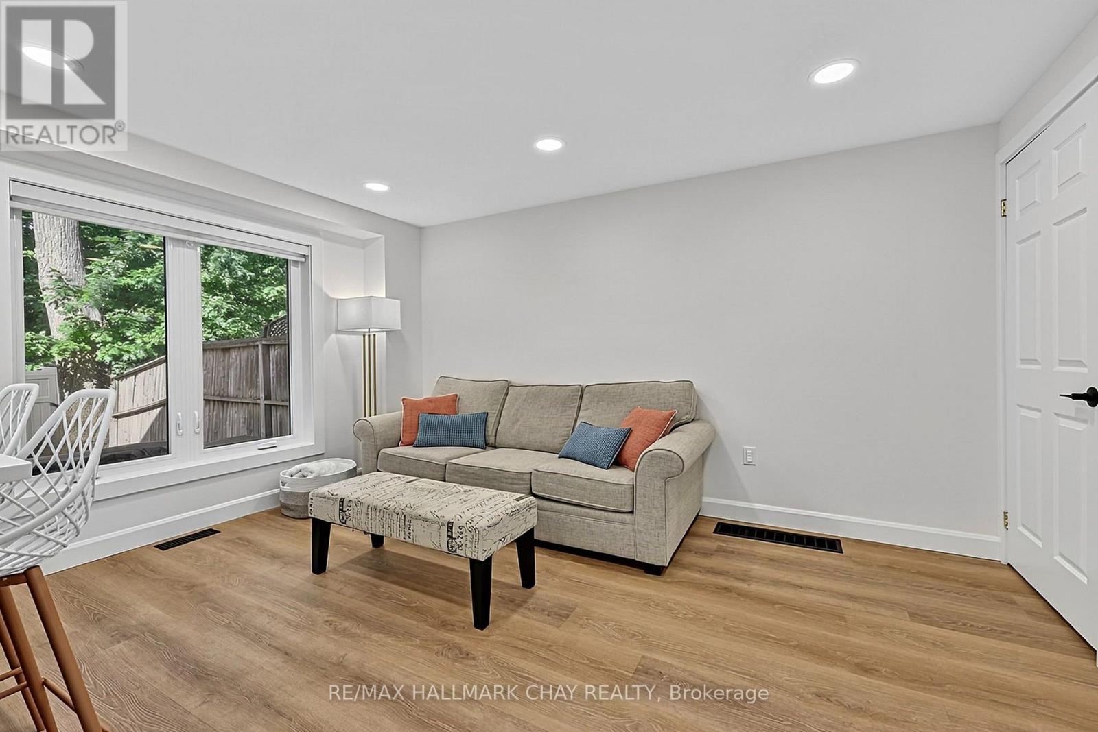 3 - 38 Kenwell Crescent Property Photo 13