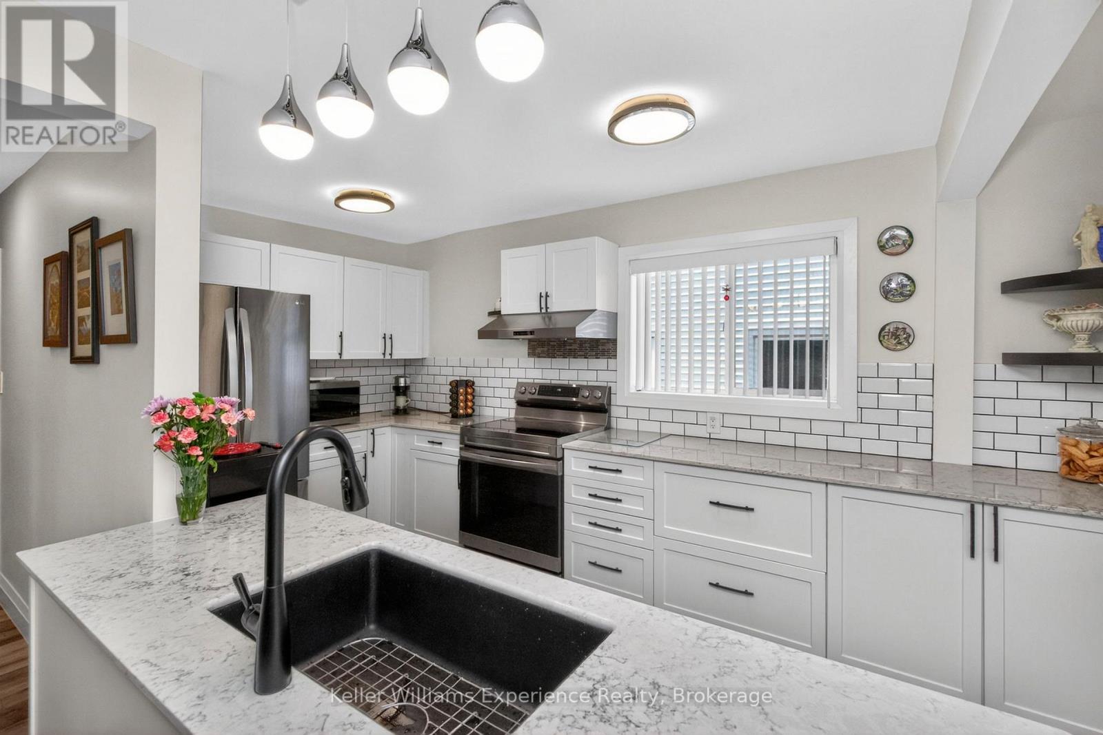174 Seventh Street Property Photo 8