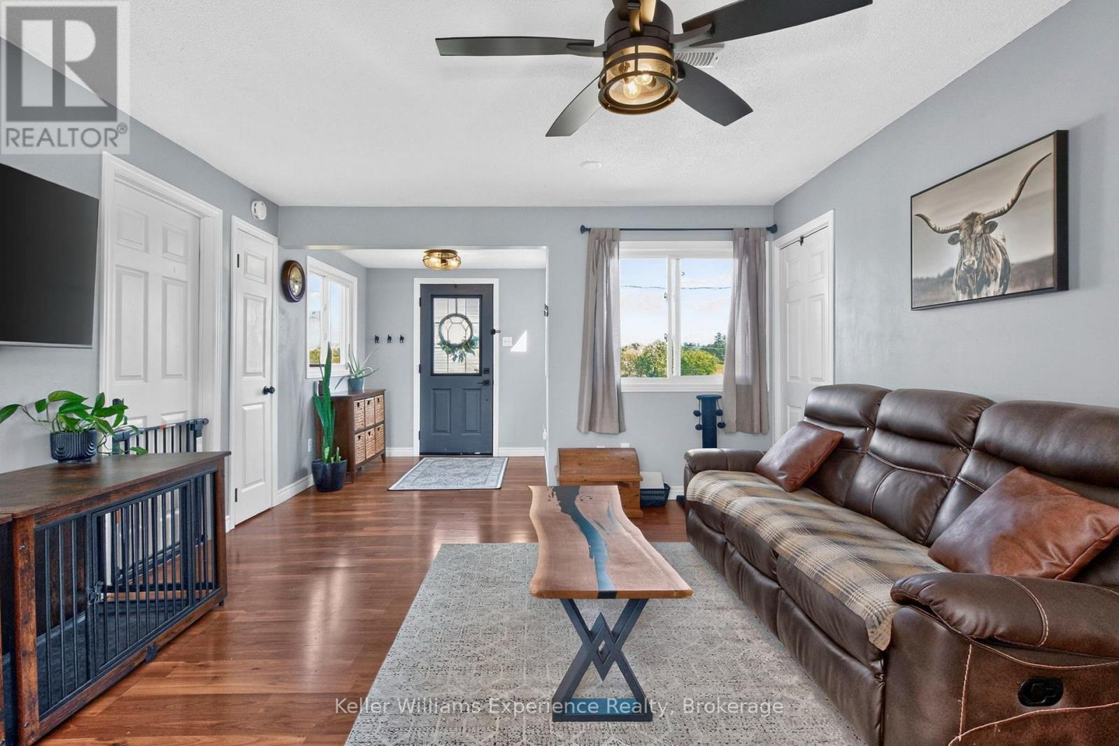 4614 25 Side Road Property Photo 10