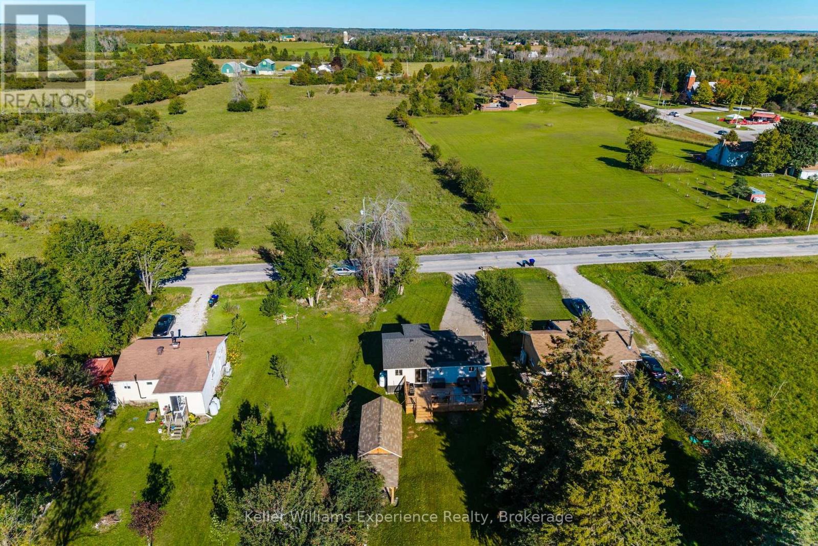 4614 25 Side Road Property Photo 37
