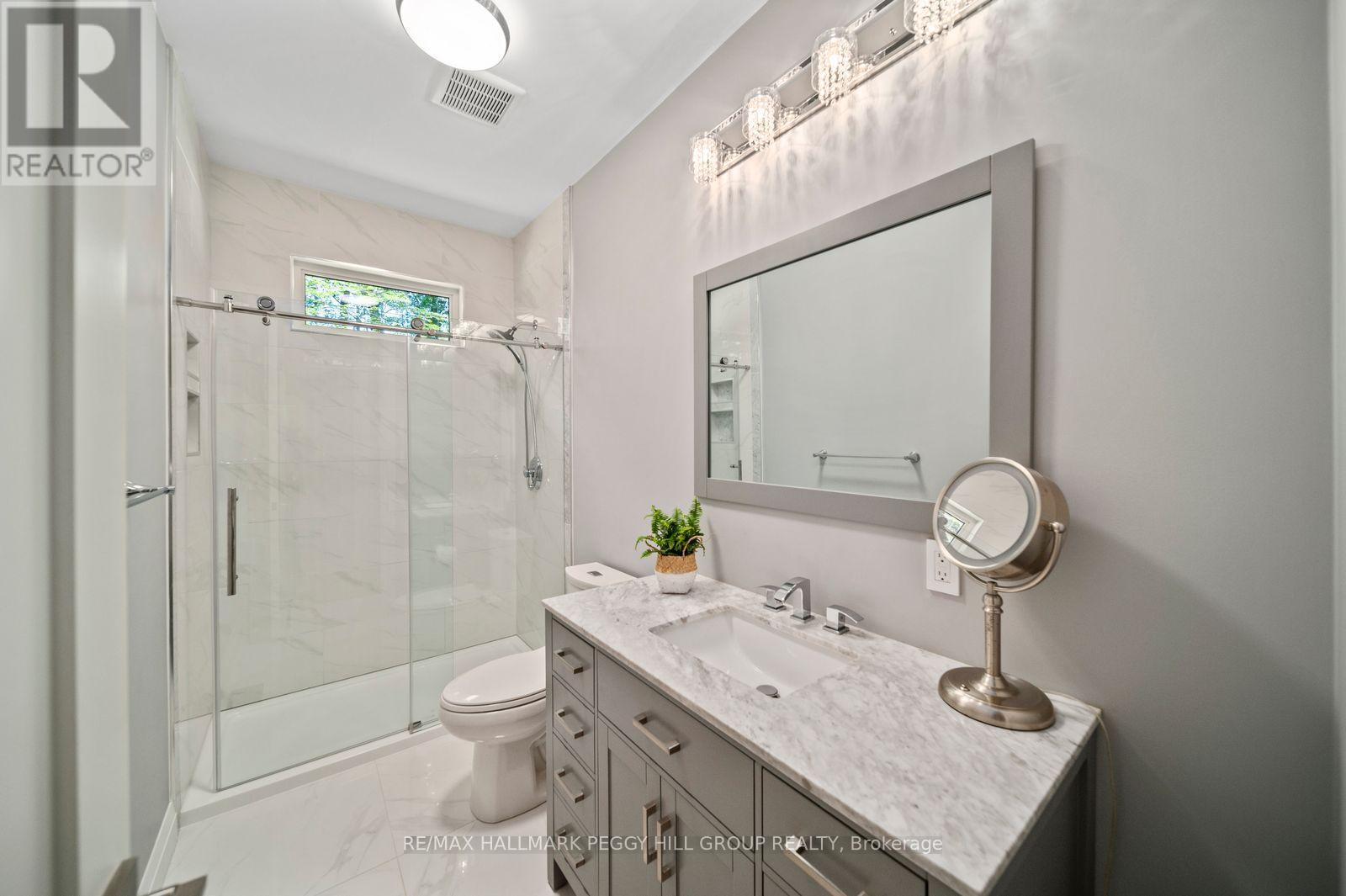 1087 Vindin Street Property Photo 15