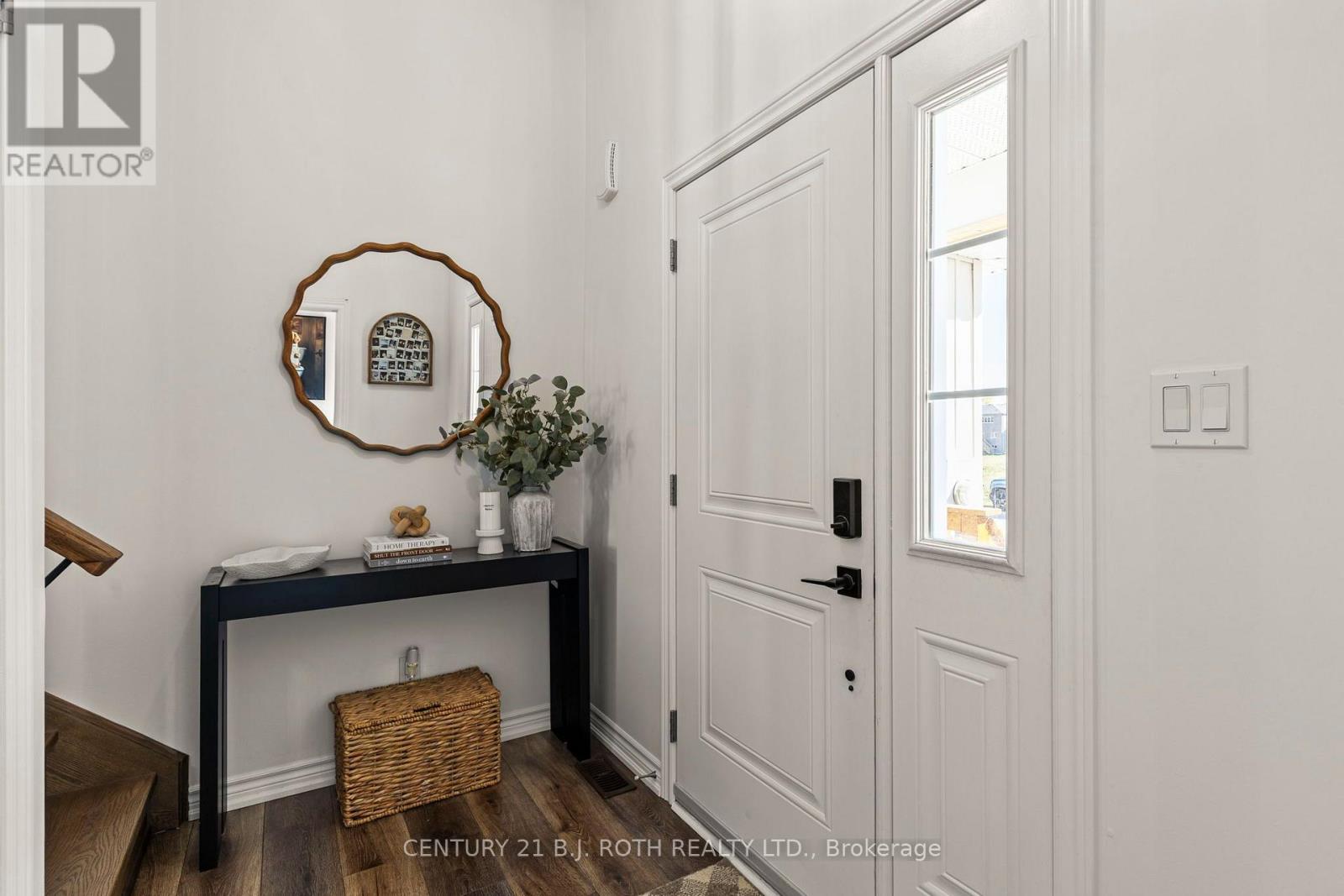 263 Quebec Street Property Photo 3