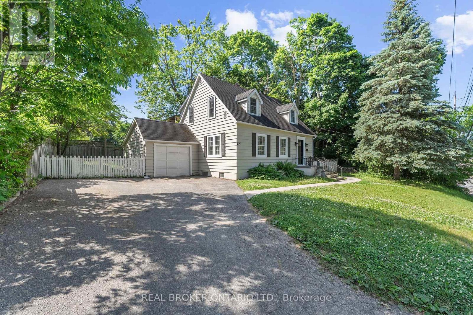 BSMT - 77 WELLINGTON STREET E Property Photo 1