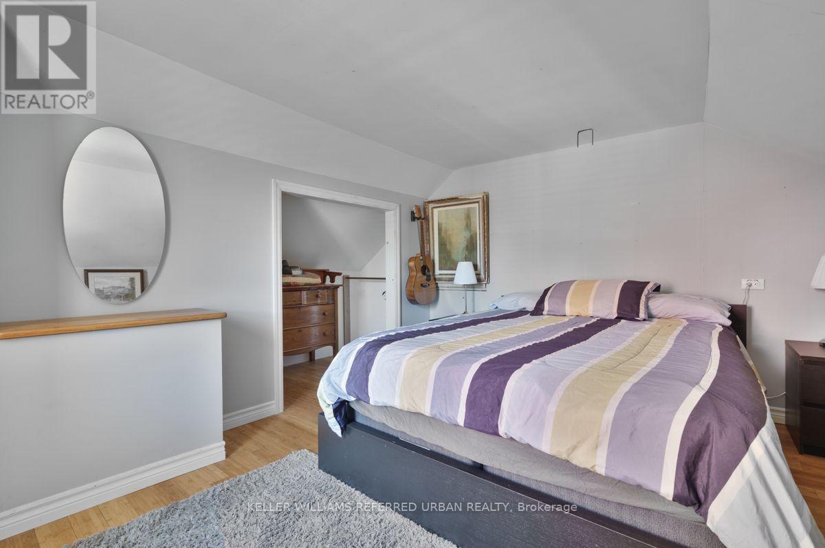 558 Elizabeth Street Property Photo 21