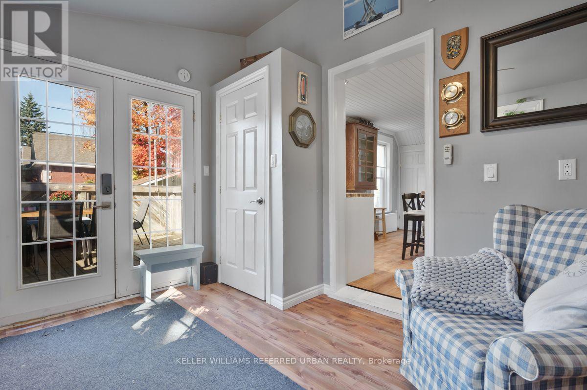 558 Elizabeth Street Property Photo 24