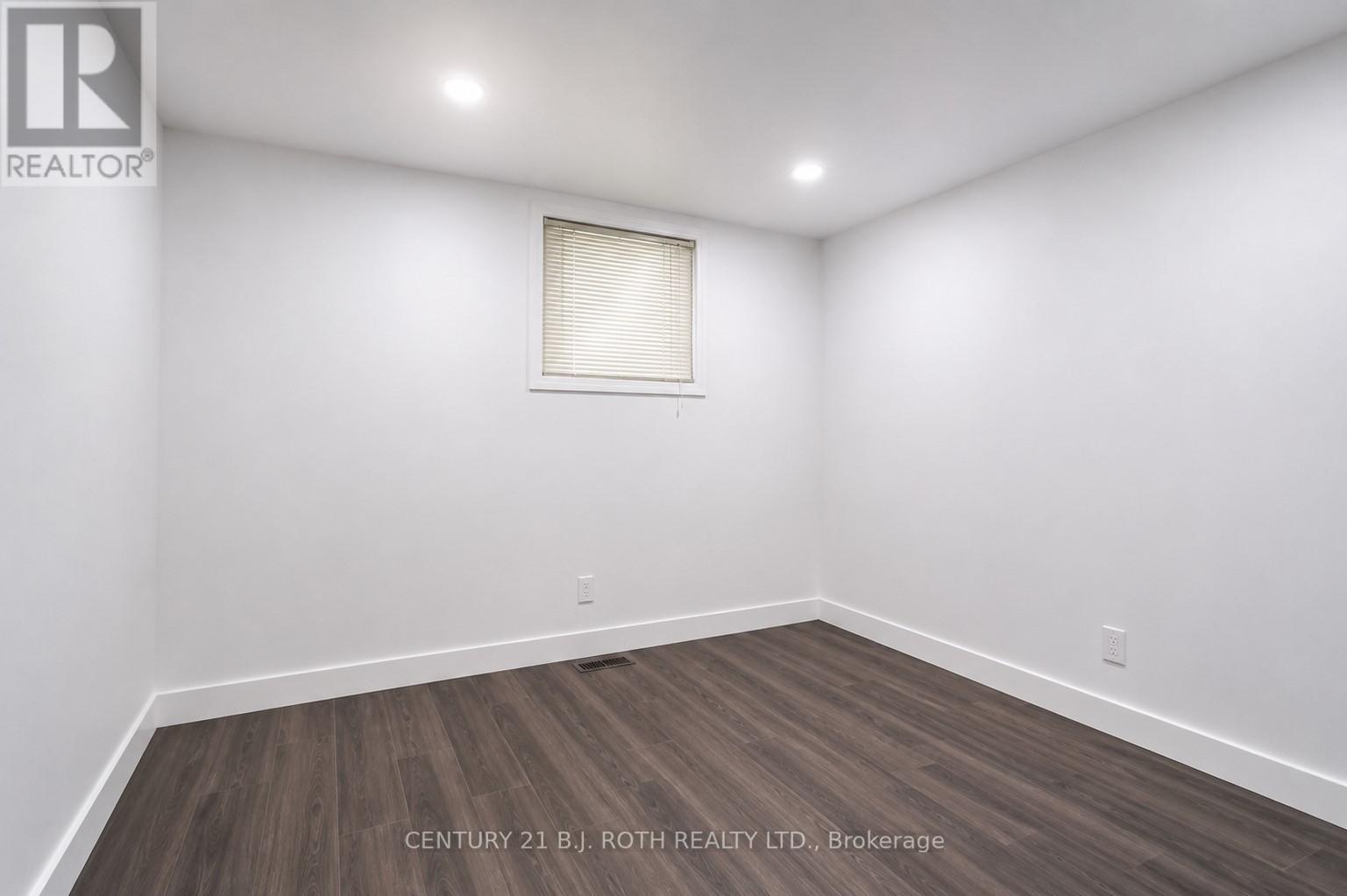 7 Wesley Street Property Photo 32