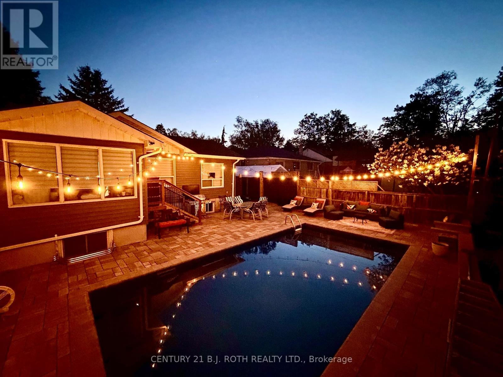 7 Wesley Street Property Photo 43