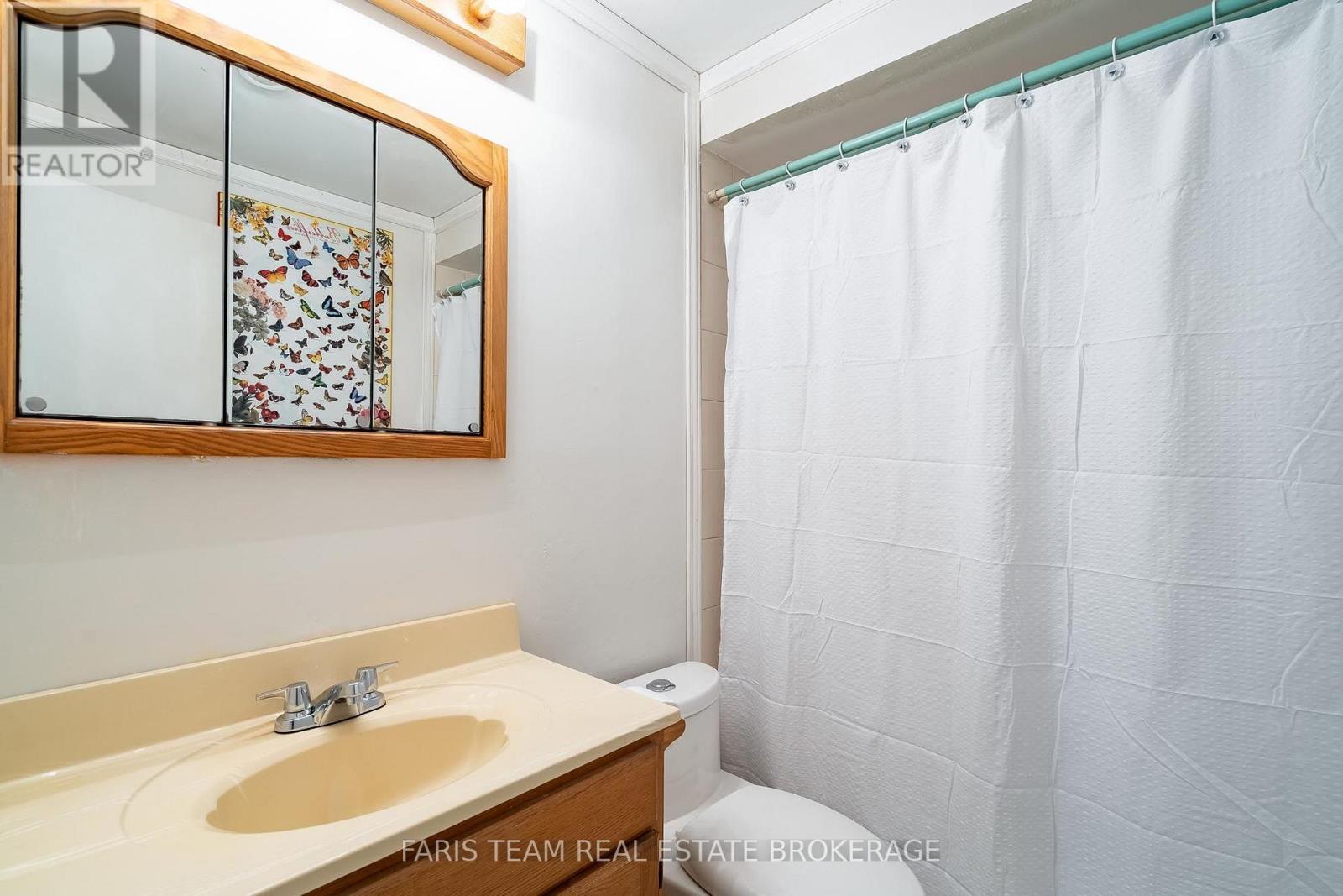 29 Oneida Avenue Property Photo 23
