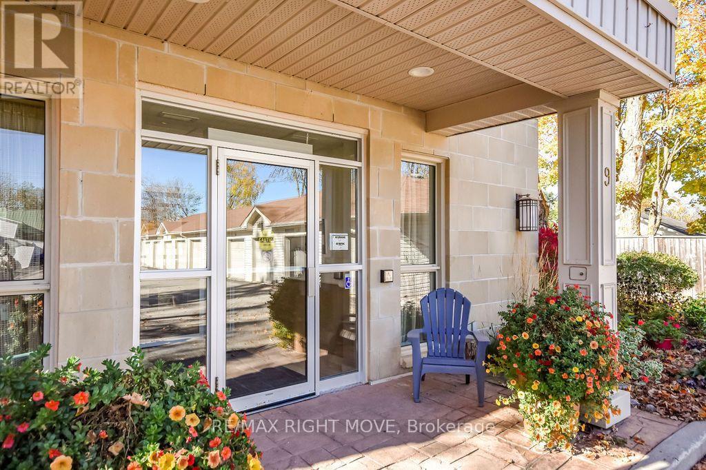 Unit 302 - 9 Westmount Drive S Property Photo 2