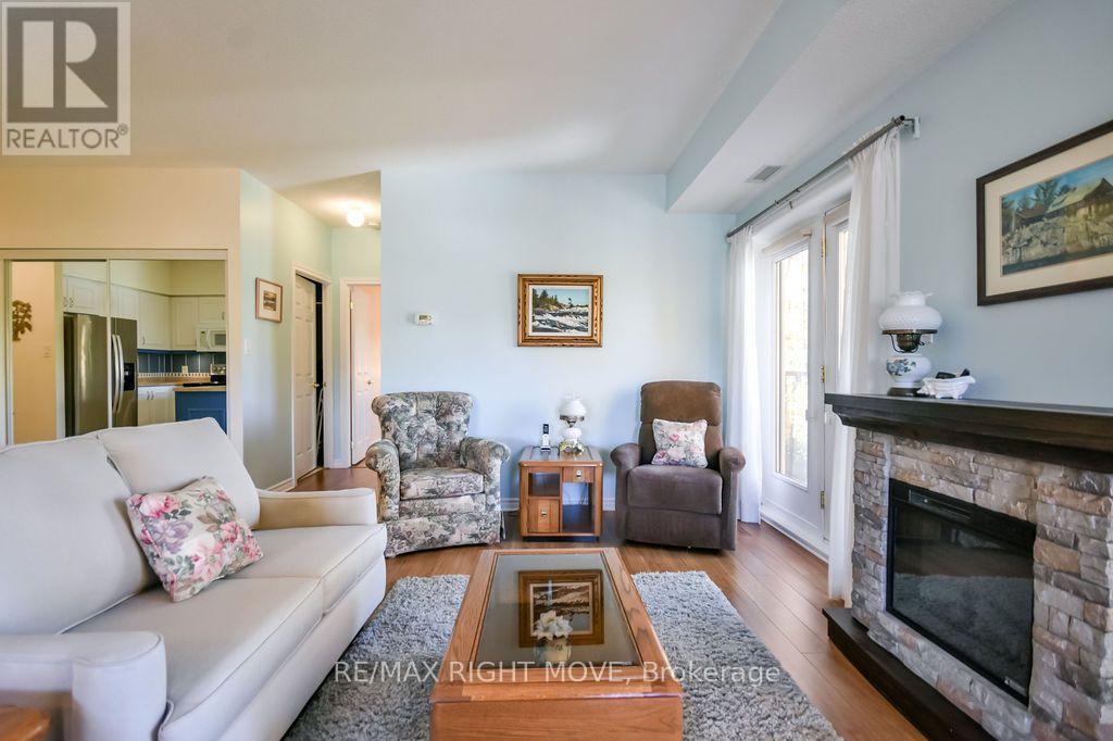 Unit 302 - 9 Westmount Drive S Property Photo 11
