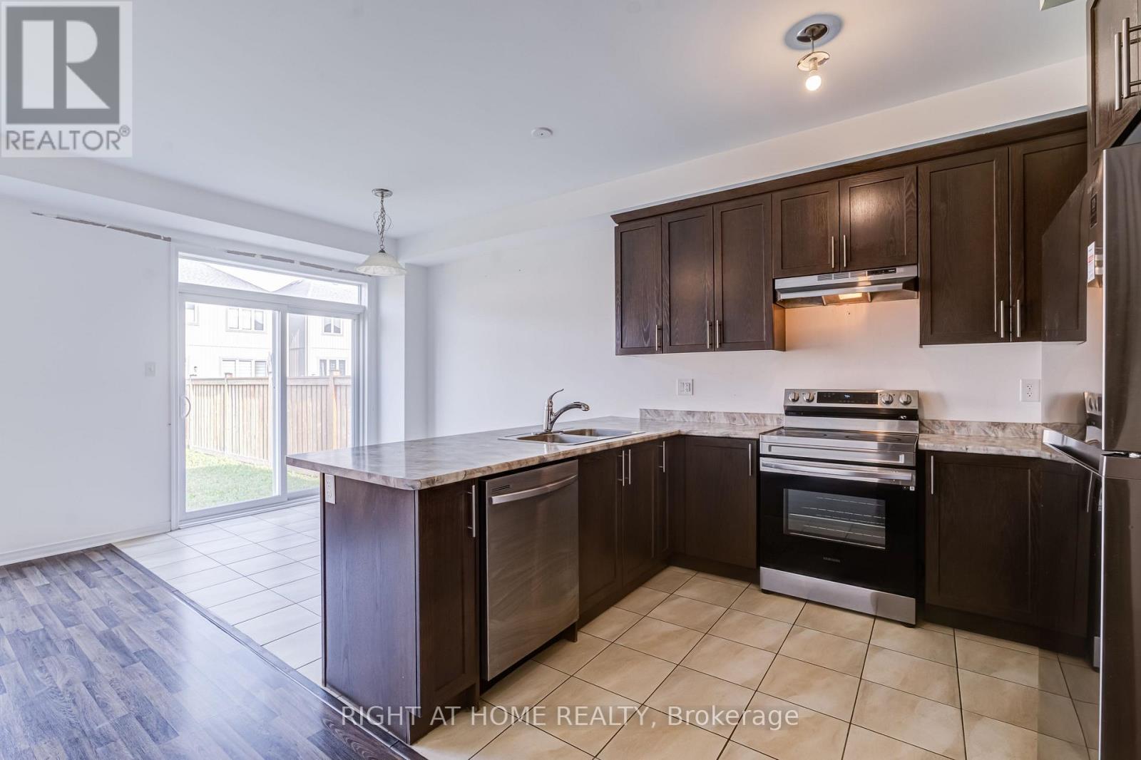 9 Bailey Street Property Photo 16