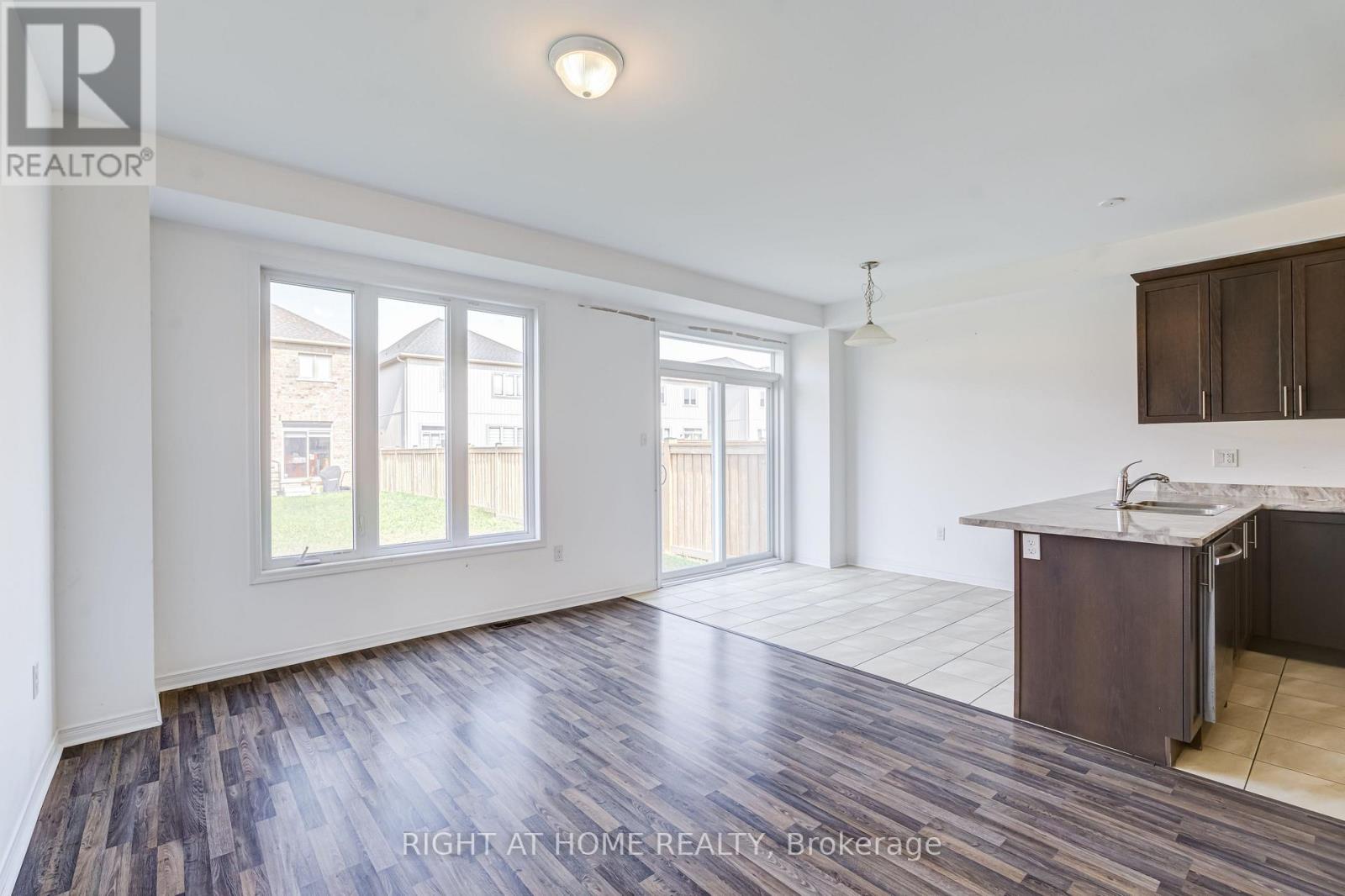 9 Bailey Street Property Photo 23