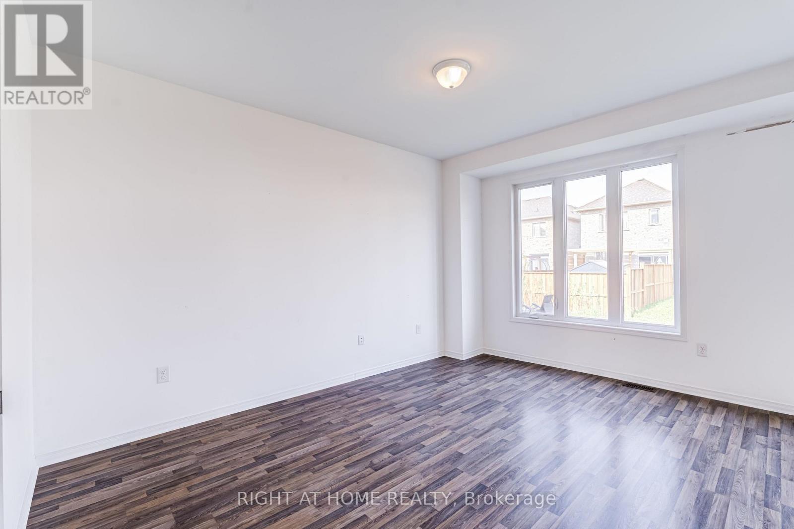 9 Bailey Street Property Photo 24
