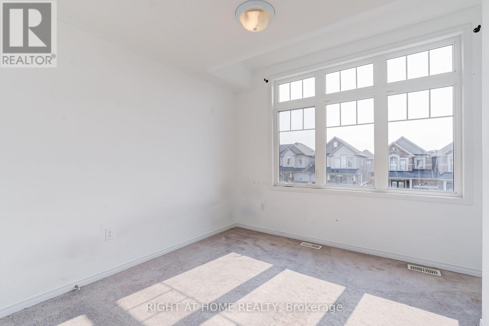 9 Bailey Street Property Photo 34