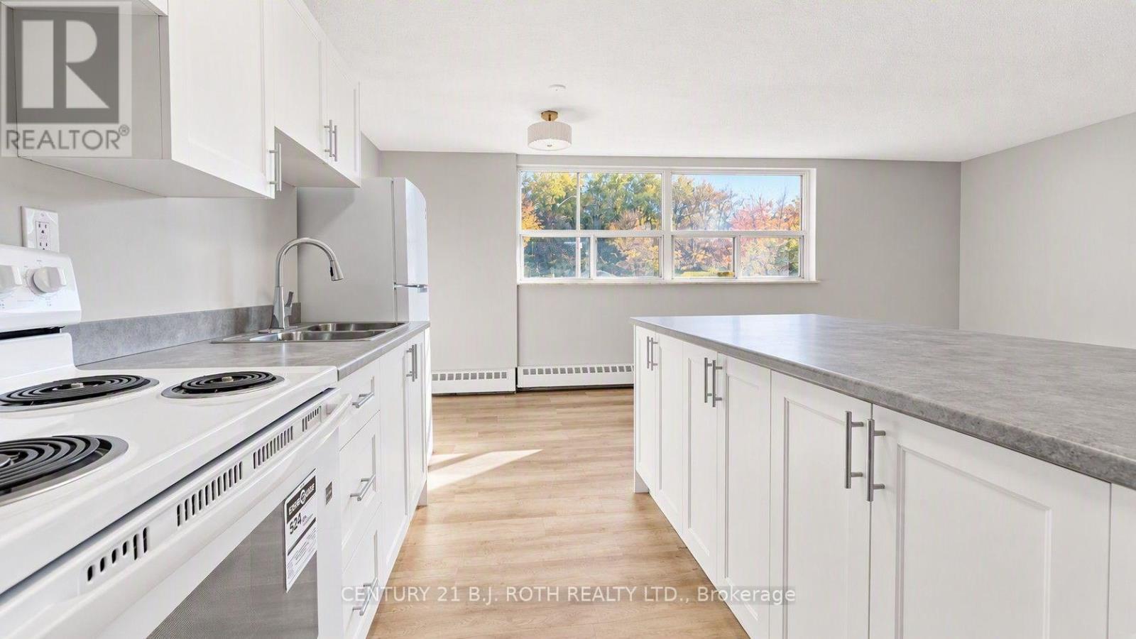 103 - 98 Holgate Street Property Photo 5