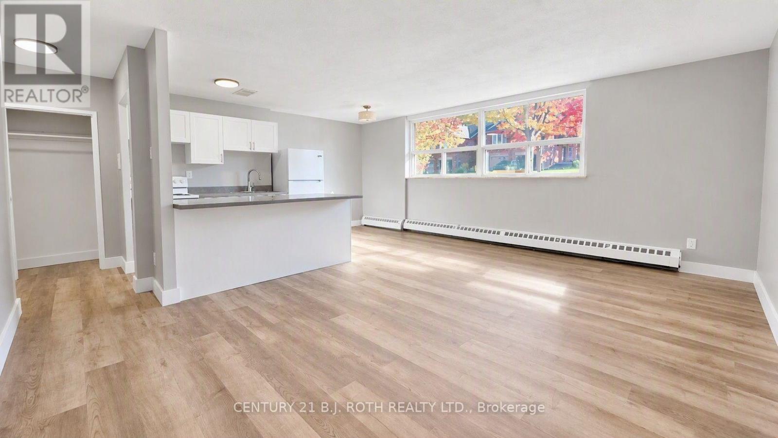 103 - 98 Holgate Street Property Photo 7