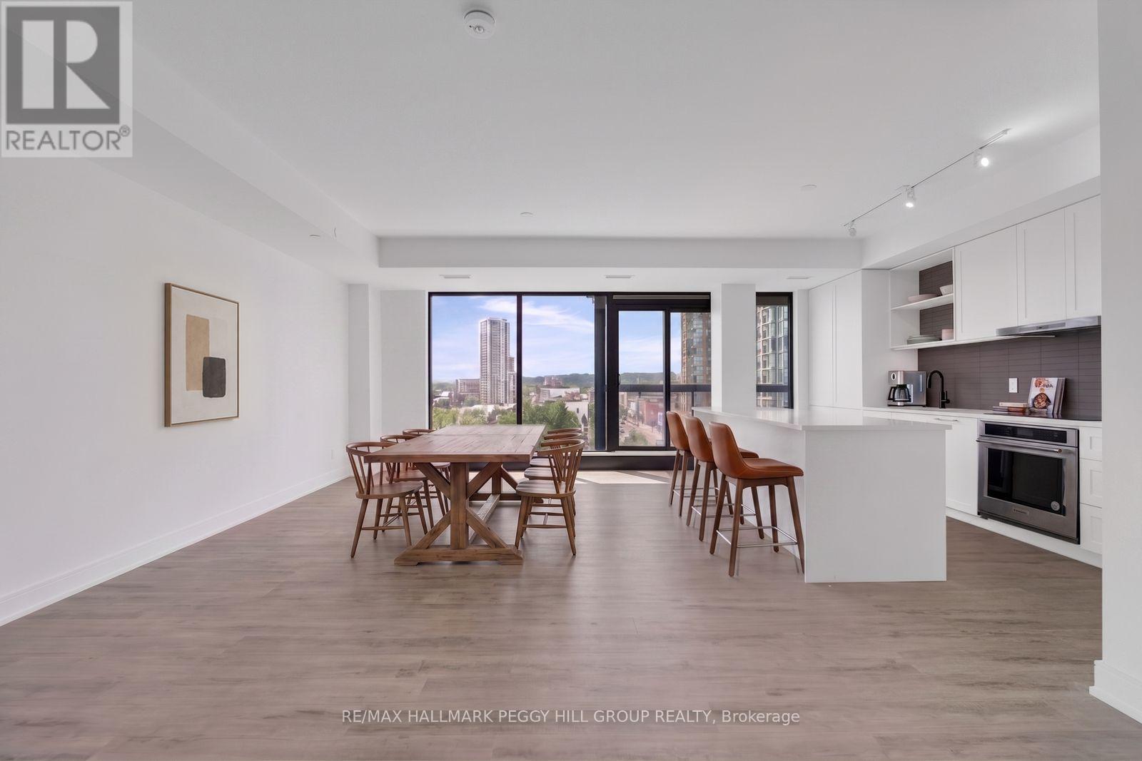 623 - 185 Dunlop Street E Property Photo 2