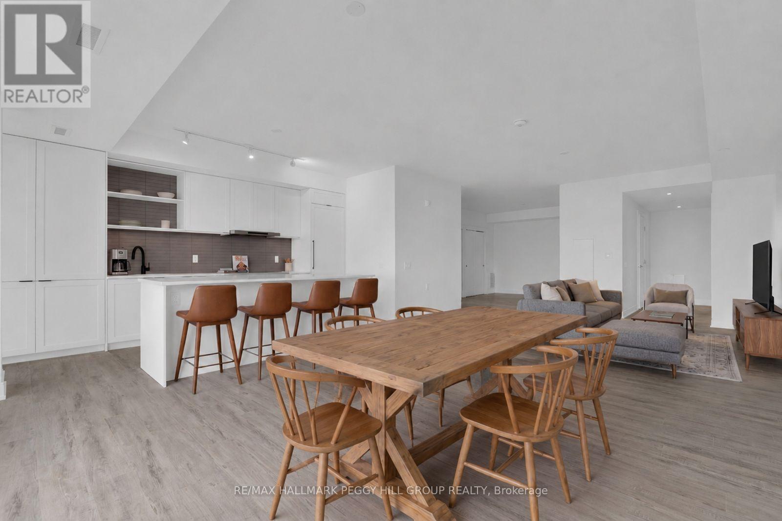 623 - 185 Dunlop Street E Property Photo 4