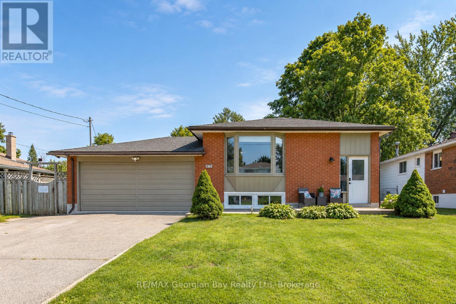 475 Athabaska Street Property Photo 1