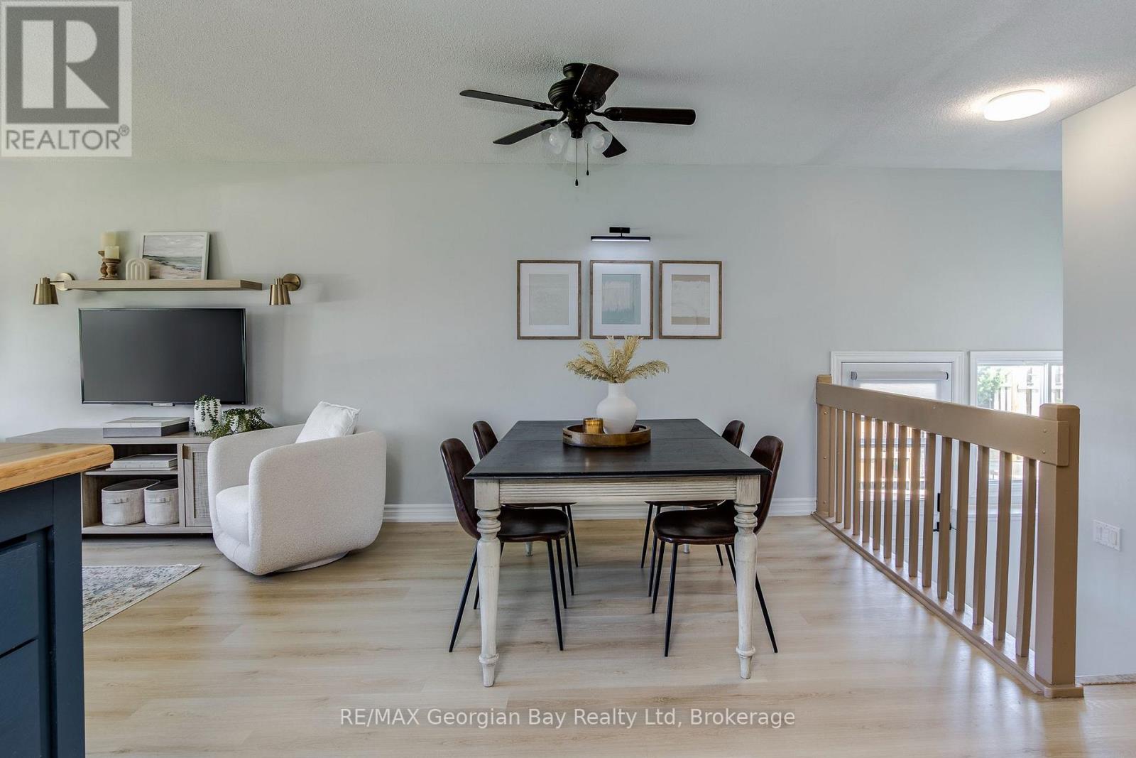 475 Athabaska Street Property Photo 14