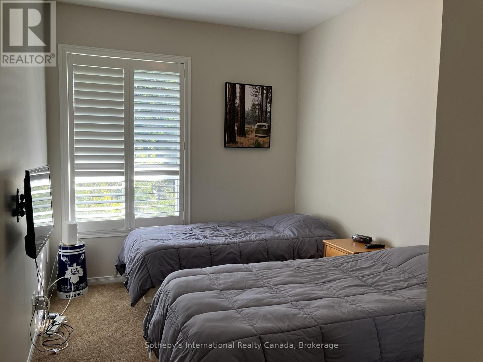679 Johnston Park Avenue Property Photo 26