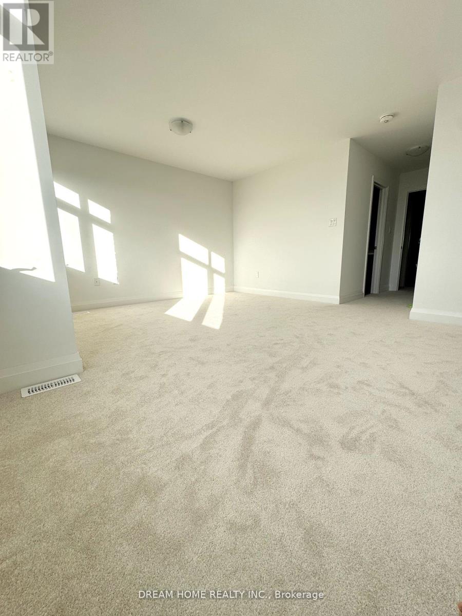 7 Gateway Drive Property Photo 12
