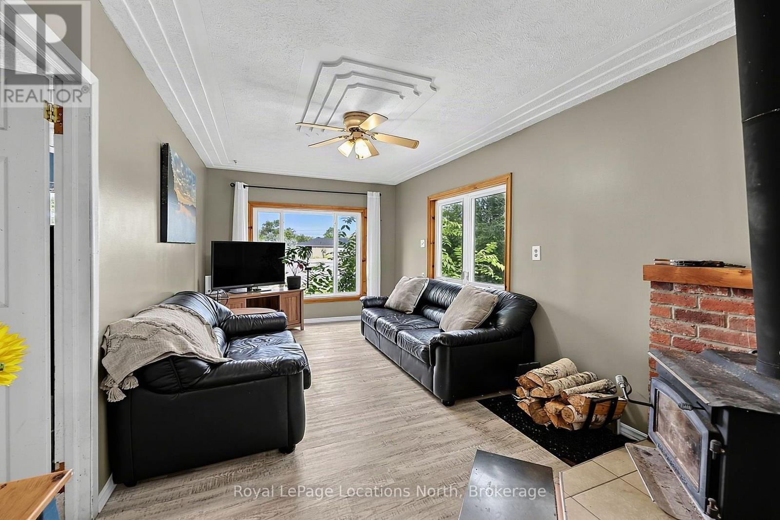 9031 Beachwood Road Property Photo 14