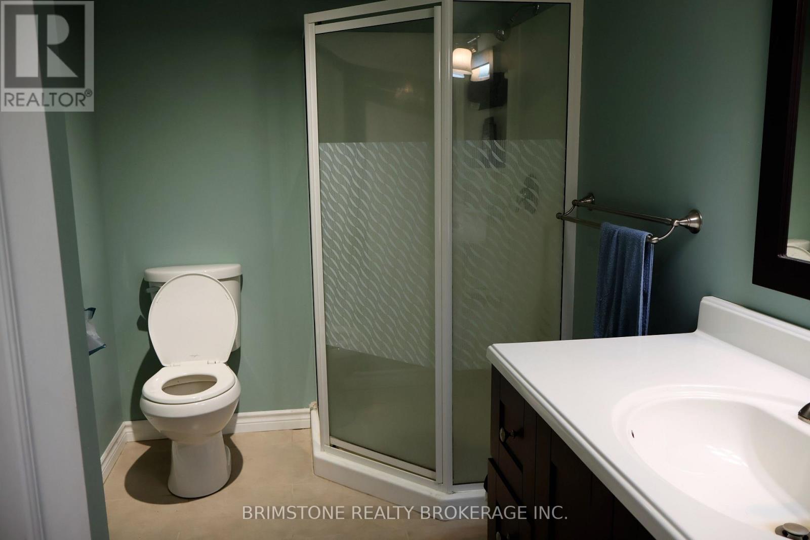 204 Pickett Crescent Property Photo 11