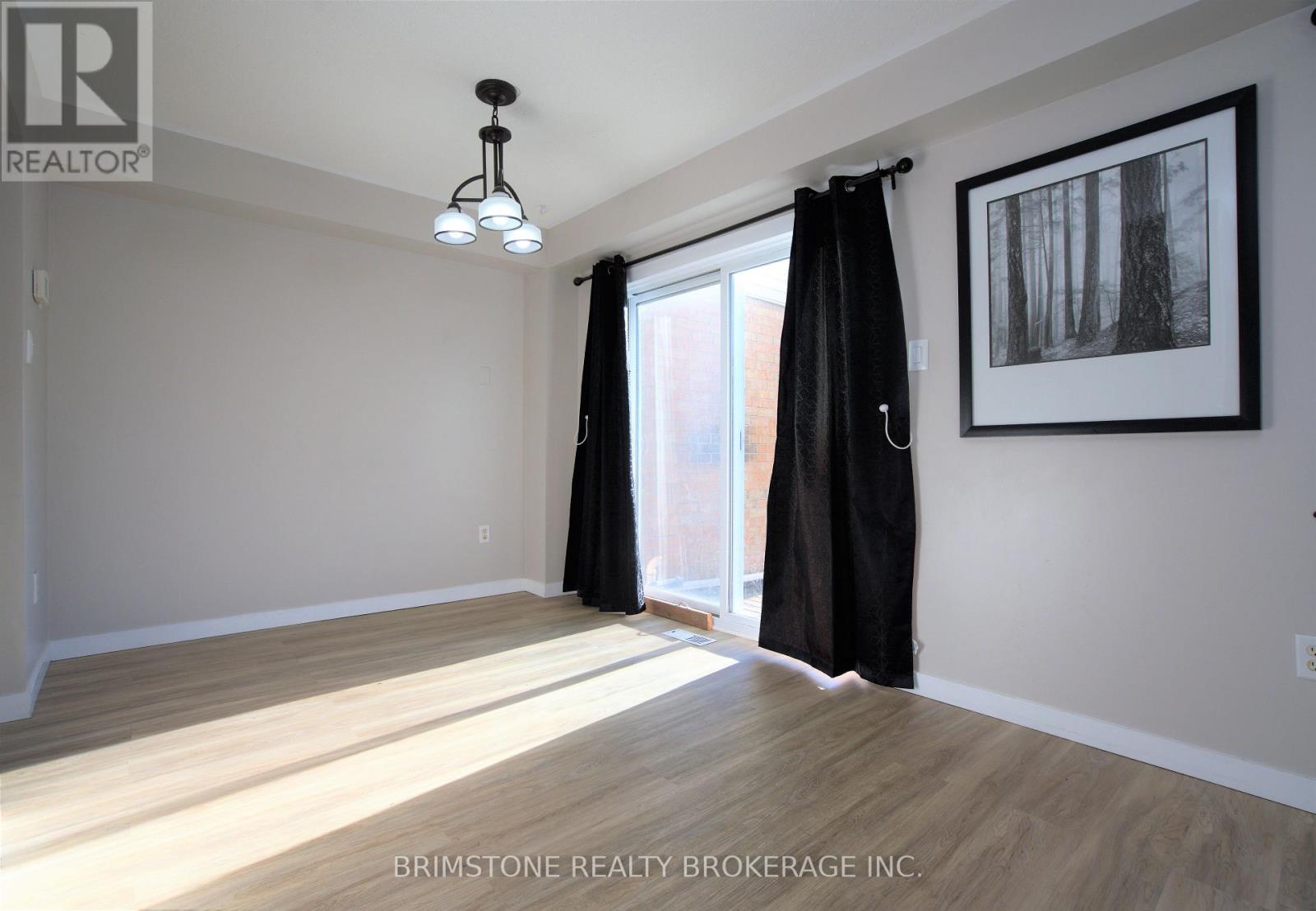 204 Pickett Crescent Property Photo 37