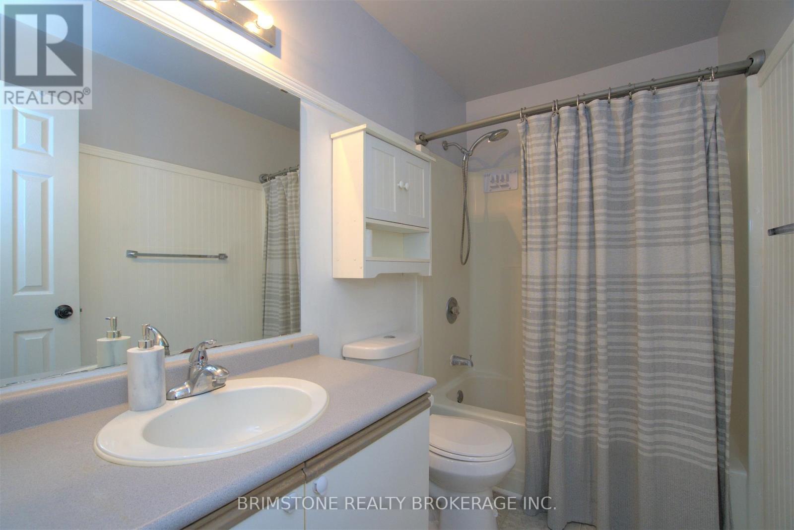 204 Pickett Crescent Property Photo 44