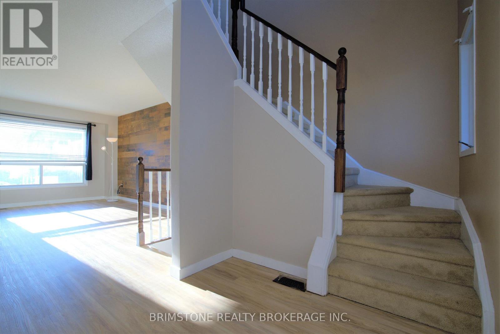 204 Pickett Crescent Property Photo 45