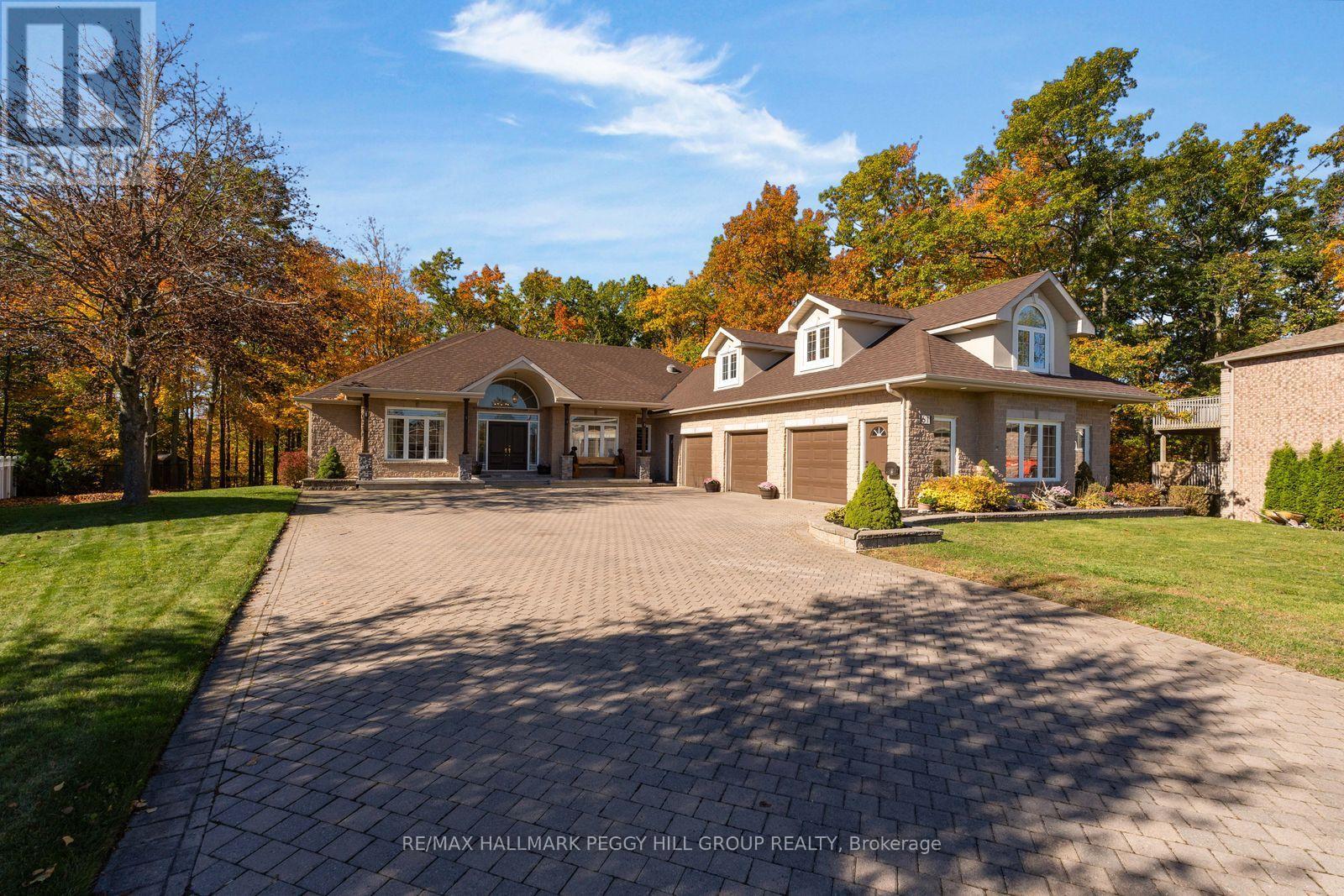 61 White Elm Road Property Photo 2