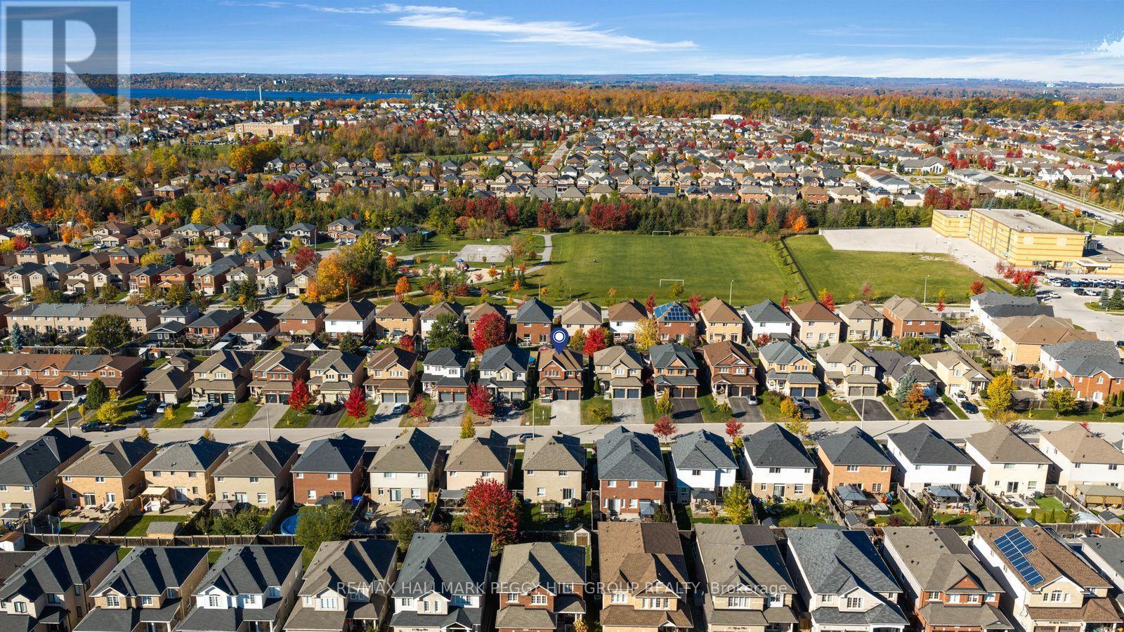 80 Monarchy Street Property Photo 2