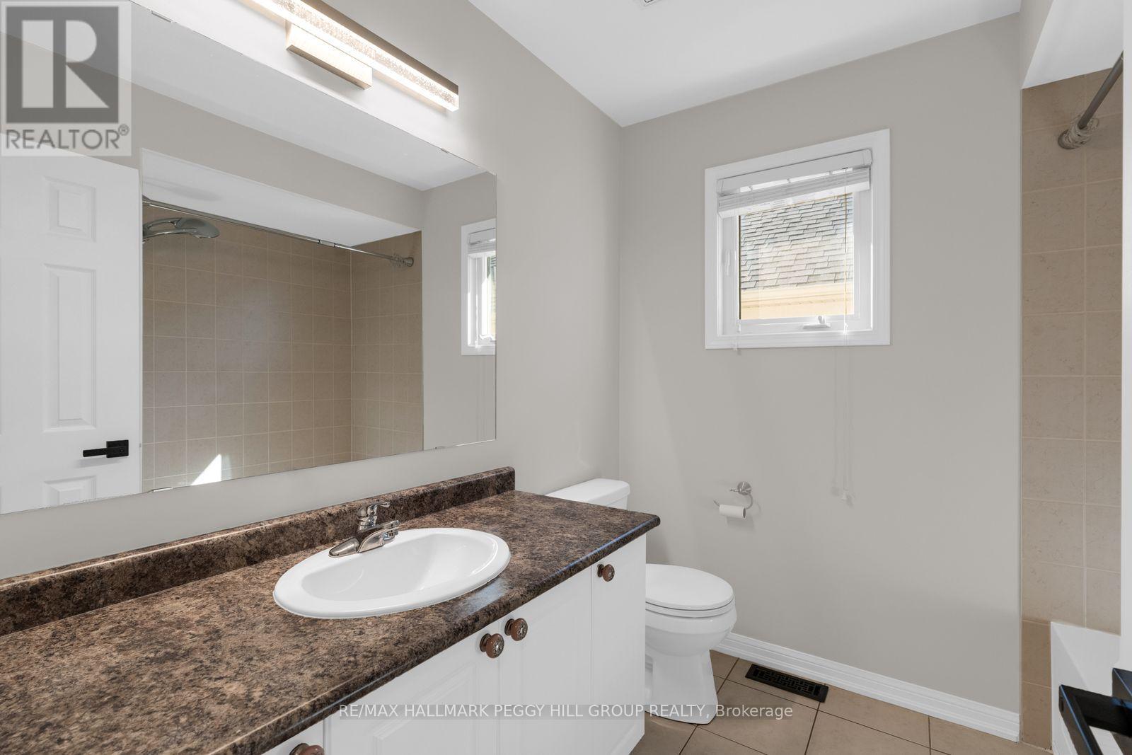 80 Monarchy Street Property Photo 17