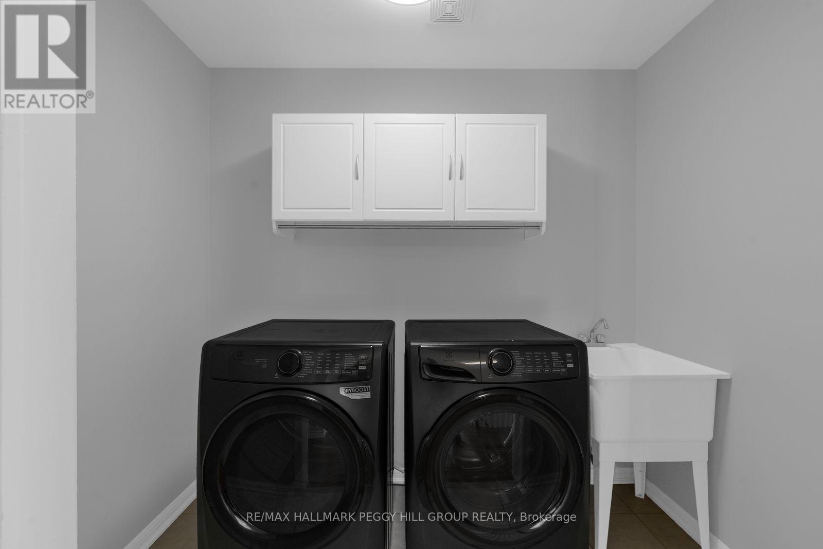 80 Monarchy Street Property Photo 18
