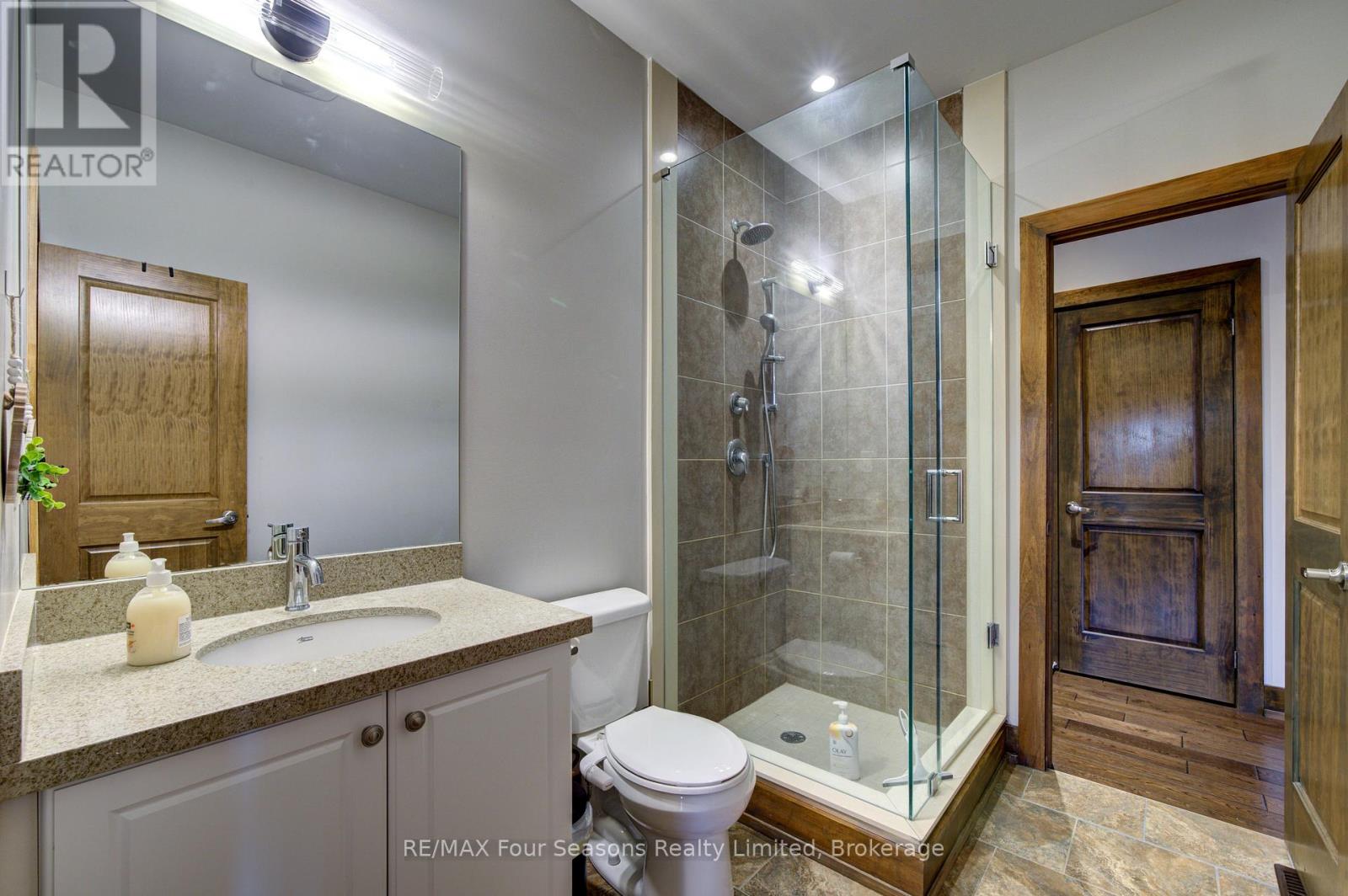 9 Windrose Valley Boulevard Property Photo 25