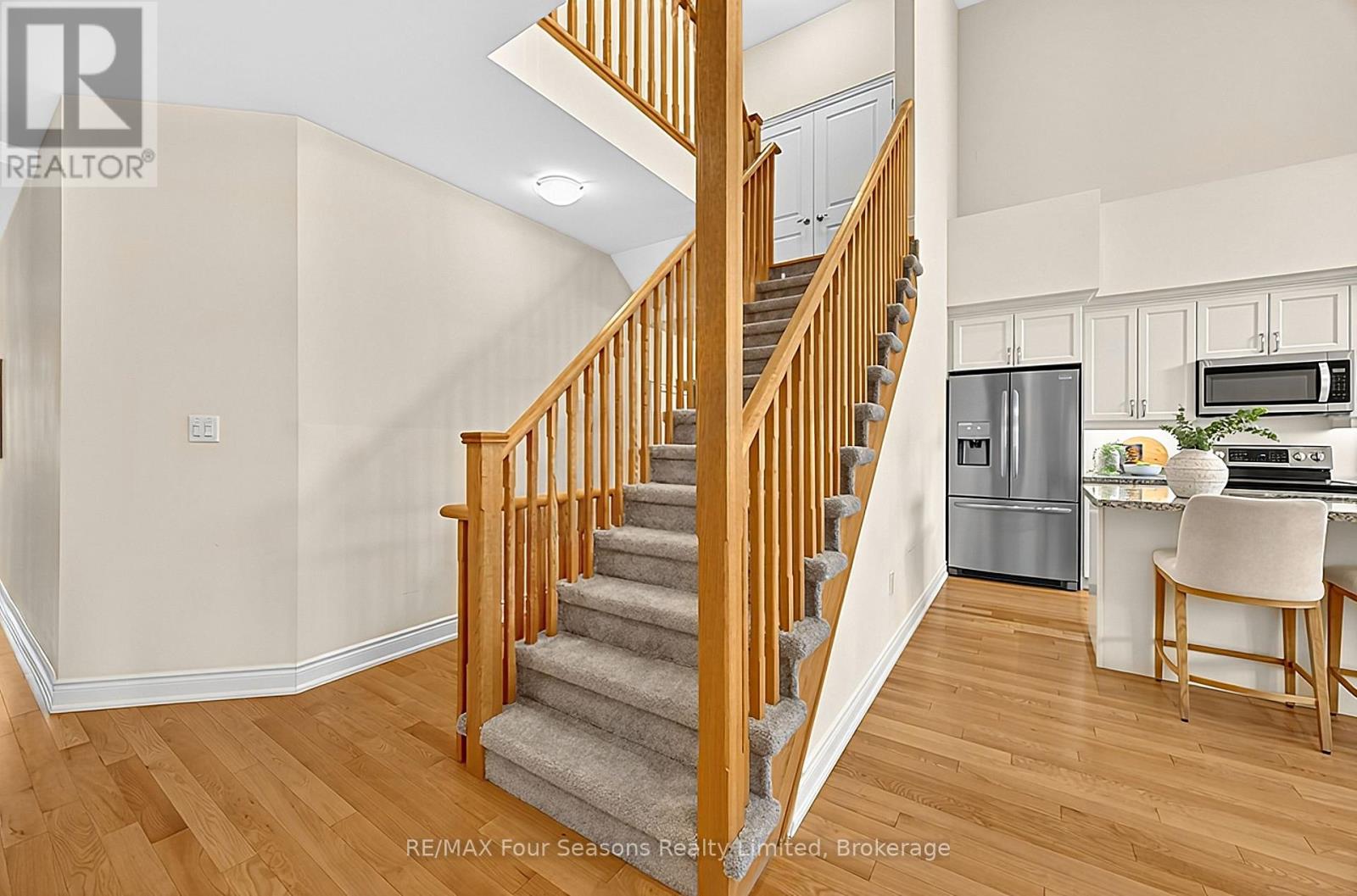 100 Kari Crescent Property Photo 22