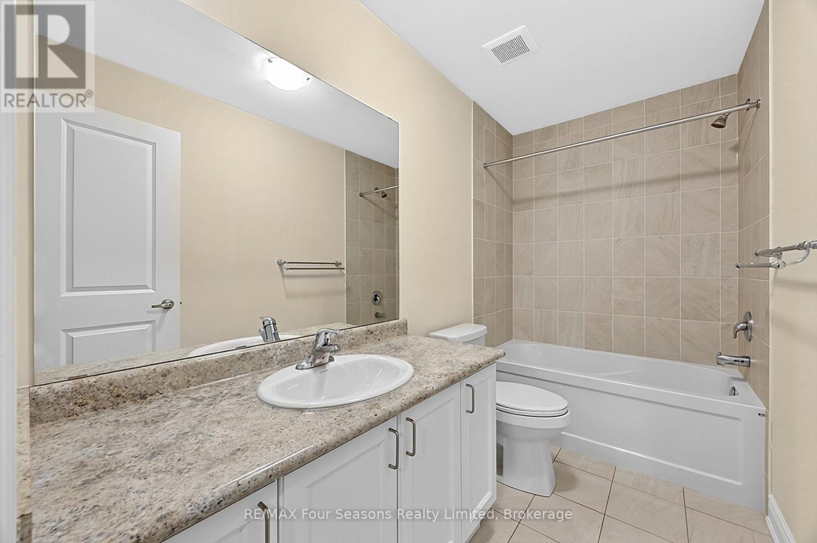 100 Kari Crescent Property Photo 26
