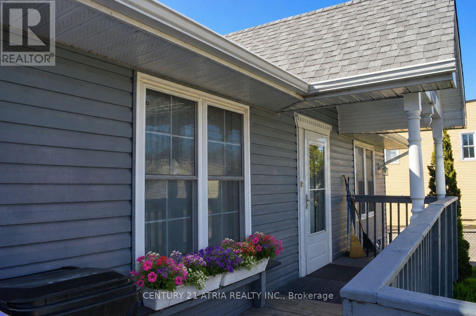 172 William Street Property Photo 4