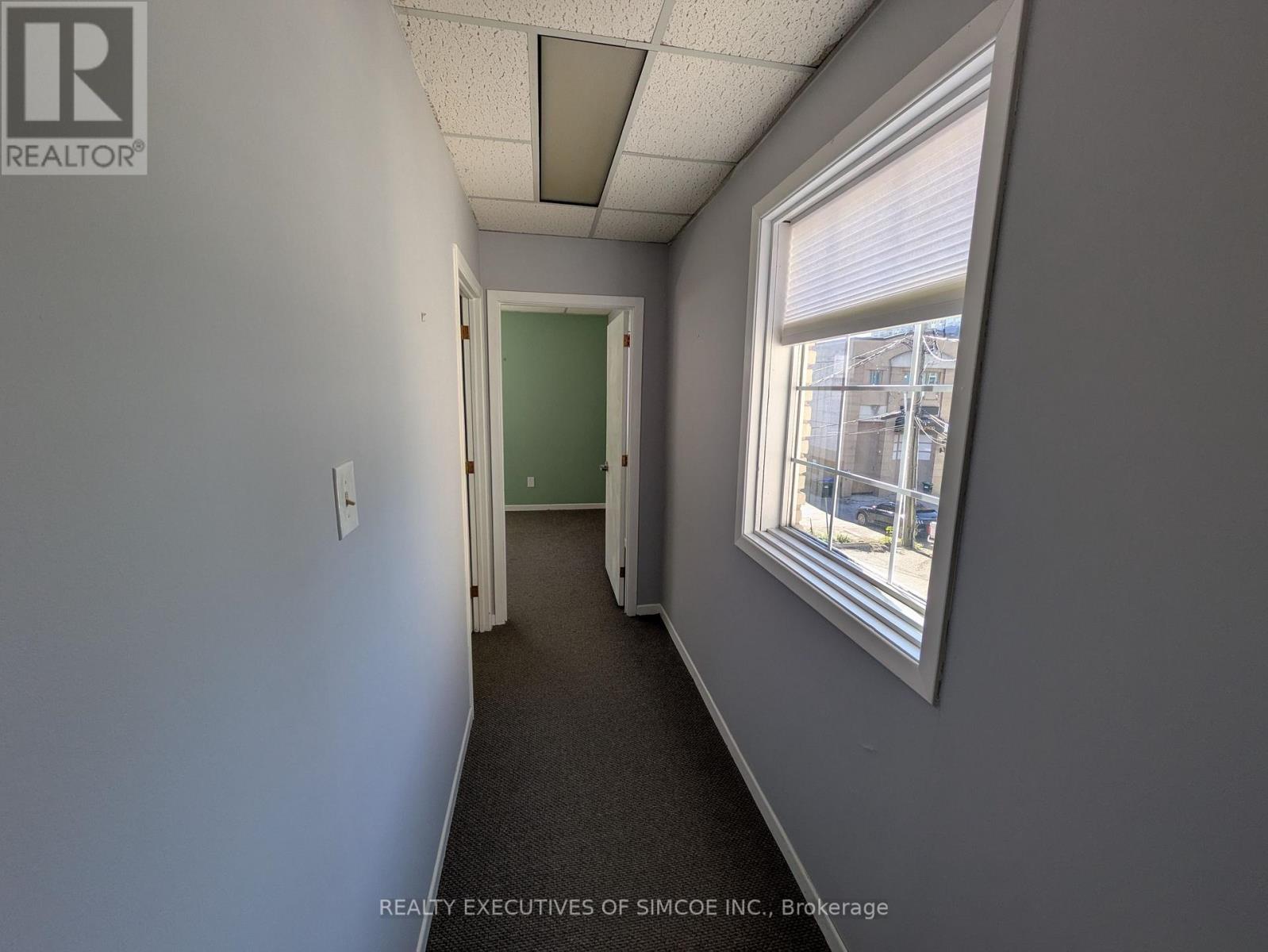 202 - 28 Owen Street Property Photo 10