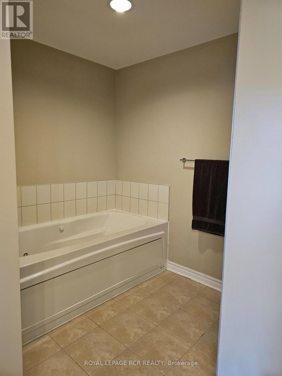 608 - 699 Aberdeen Boulevard Property Photo 29