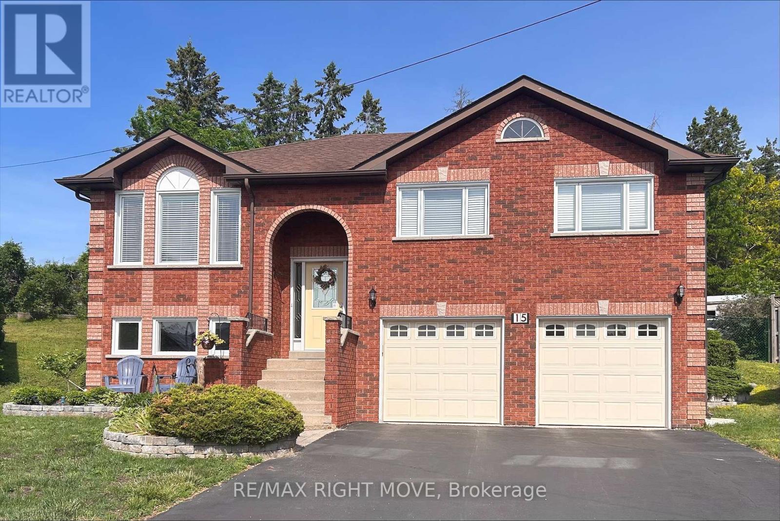15 Watson Court Property Photo 1