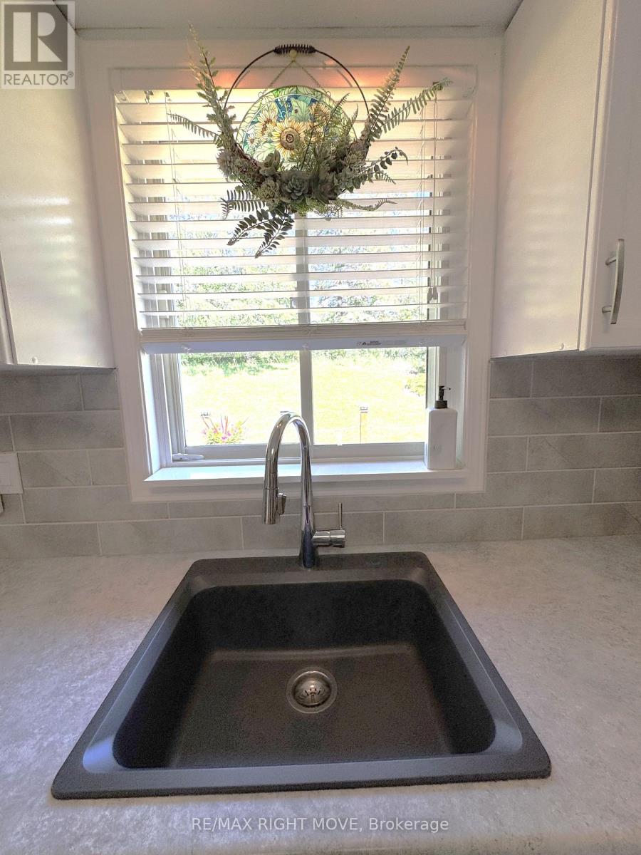 15 Watson Court Property Photo 5