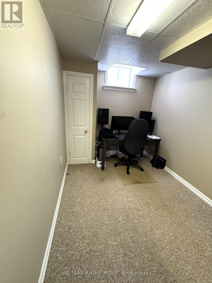 15 Watson Court Property Photo 20
